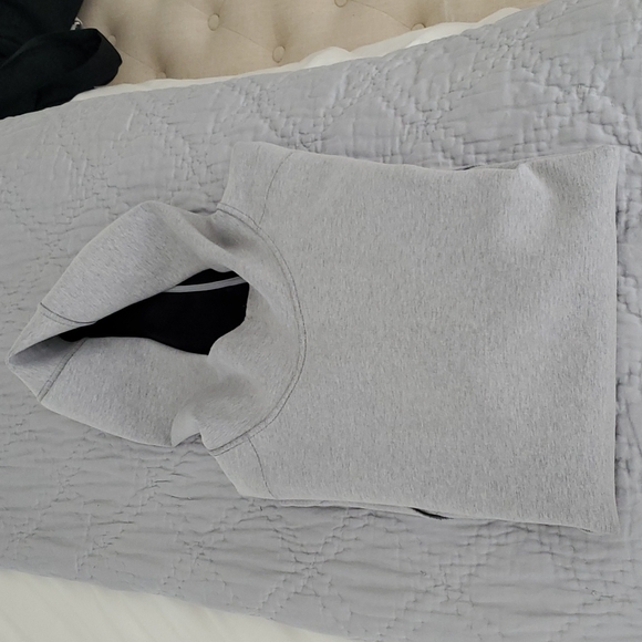 Lululemon Stratum Pullover Hoodie Medium - Picture 7 of 7